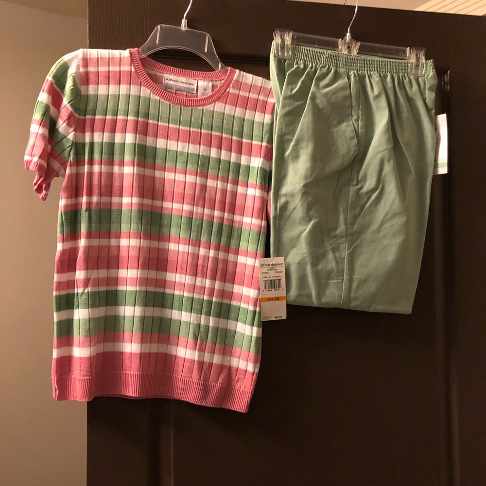 ladies short sleeve sweater and pants